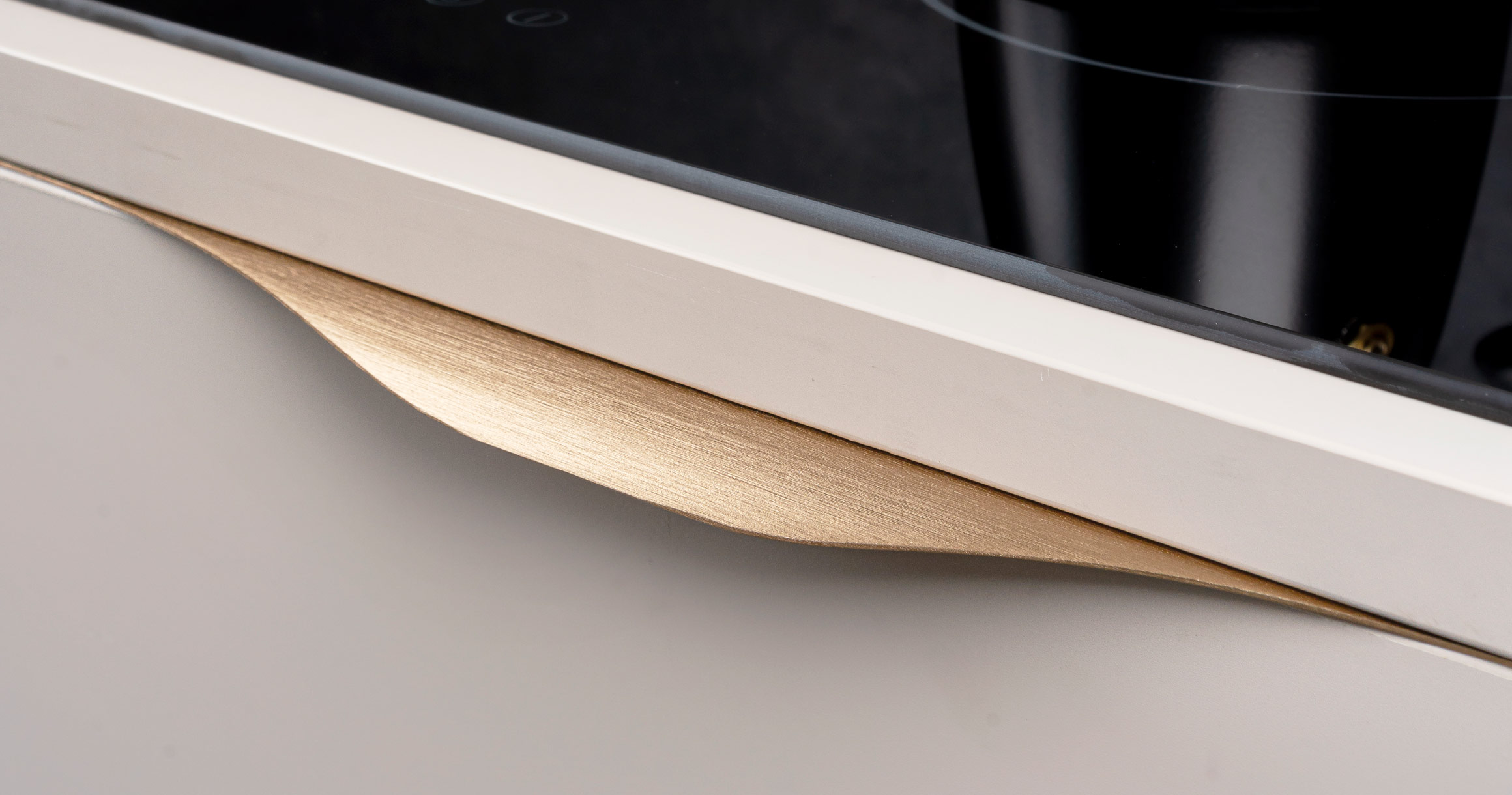 TIRADOR ASA NOMA 0254256L618 350MM LATON CAVA CEPI