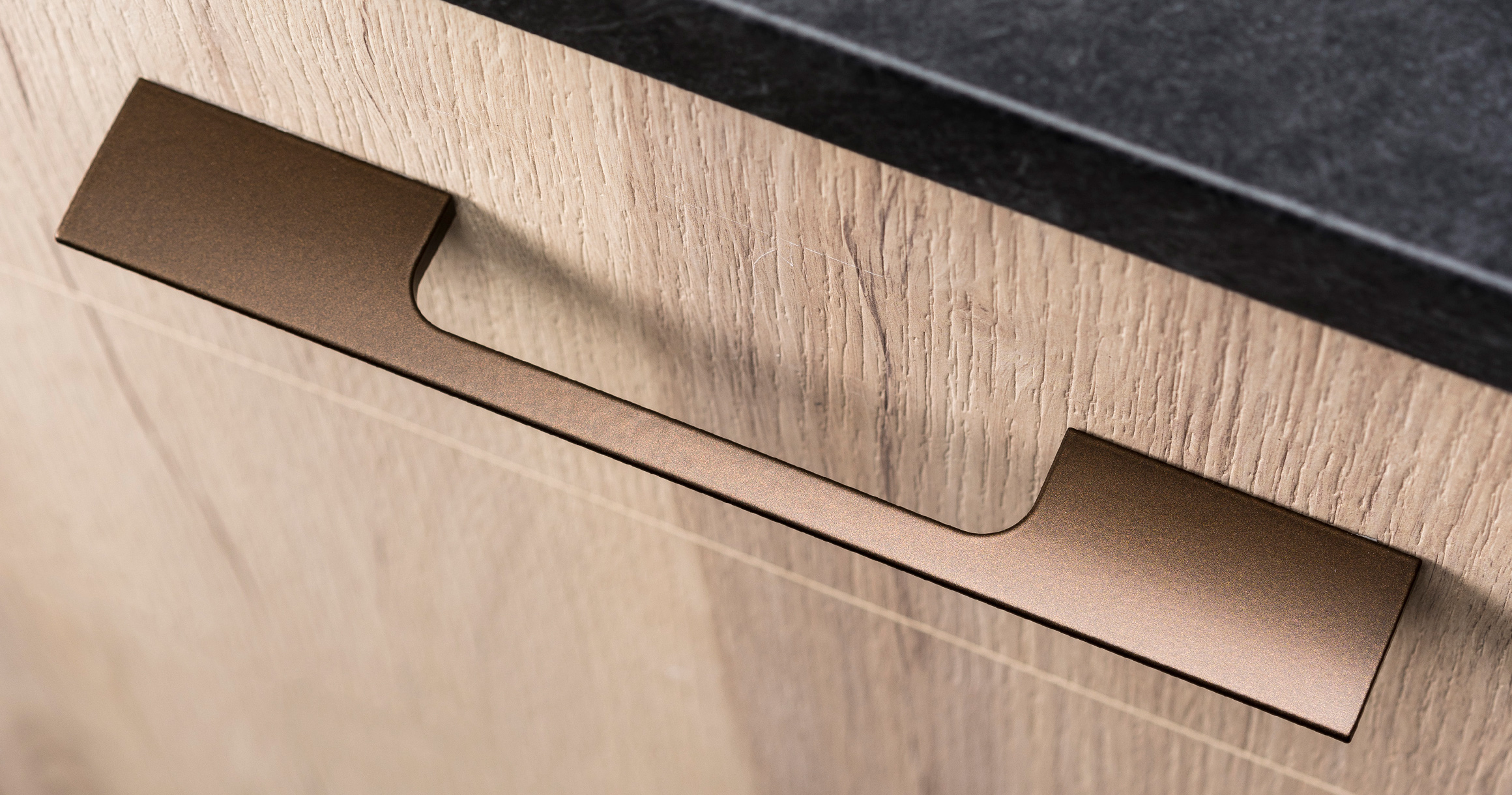 TIRADOR ASA PEAK 0444192LM41 250MM MARRON METAL